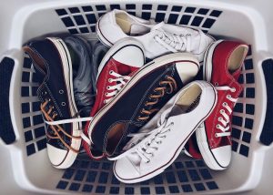 Membuka Usaha Cuci Sepatu
